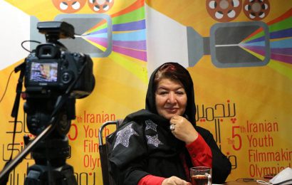 گزارش نشست انتقال تجربه «پوران درخشنده» در المپیاد فیلمسازی نوجوانان ایران